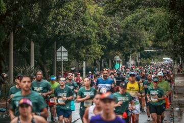 Cortesía: La celebración de las tres décadas de la carrera medellinense contó con la participación de más de 24 mil atletas: 4.410 en 10K, 10.710 en 21K y 5.880 en 42K.